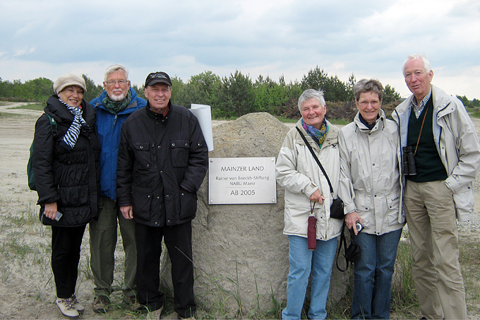 Rainer von Boeckh (zweiter von links) mit den Paten im Mainzer Land - Foto: Karin von Boeckh