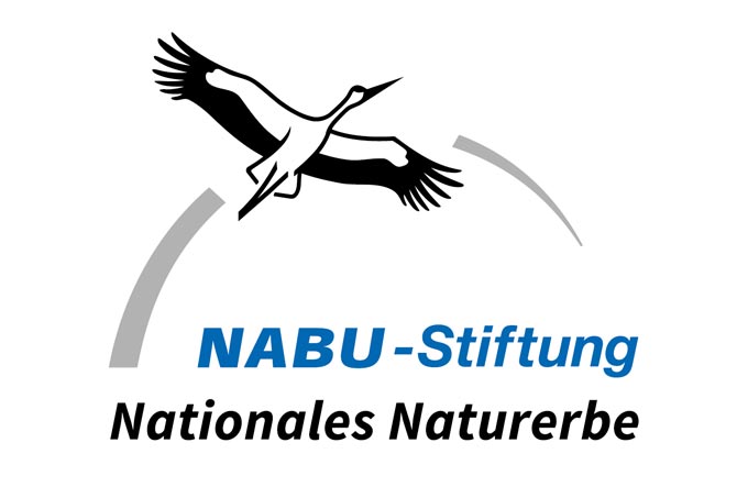 Logo der NABU Stiftung Nationales Naturerbe